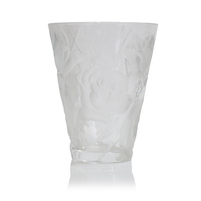 Lot 60 - A Lalique 'Ispahan' glass vase