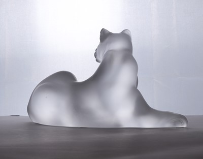 Lot 201 - A Lalique glass 'Simba' lioness