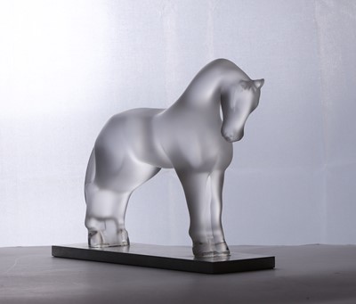 Lot 199 - A Lalique glass 'Siglavy' horse