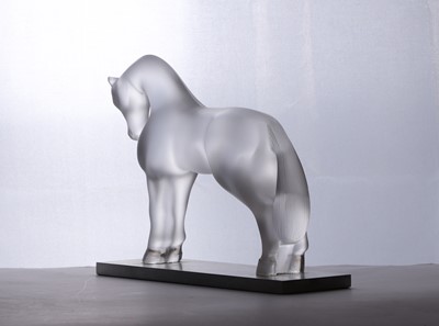 Lot 199 - A Lalique glass 'Siglavy' horse