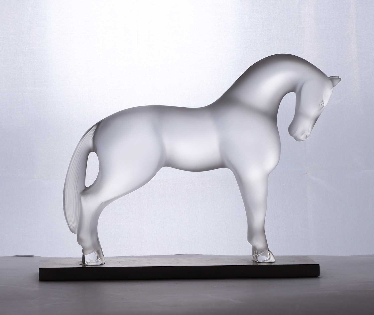 Lot 200 - A Lalique glass 'Siglavy' horse