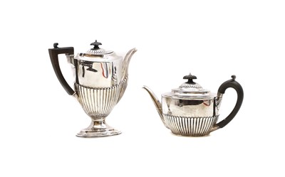 Lot 29 - A Victorian silver teapot