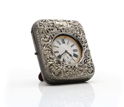 Lot 28 - A Goliath pocket watch