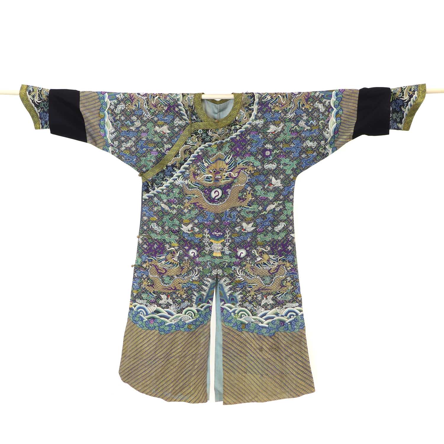 Lot 173 - A Chinese kesi dragon robe