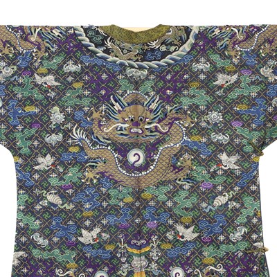 Lot 173 - A Chinese kesi dragon robe