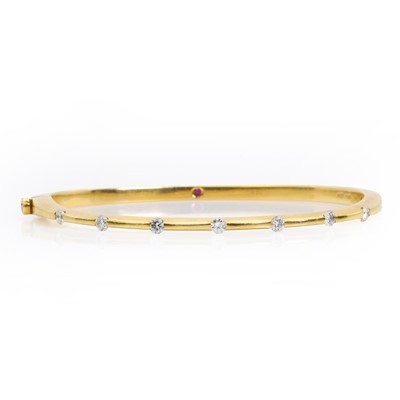 Lot 157 - A diamond 'Parisienne' bangle, by Roberto Coin