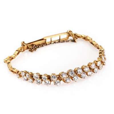 Lot 119 - A double row diamond bracelet