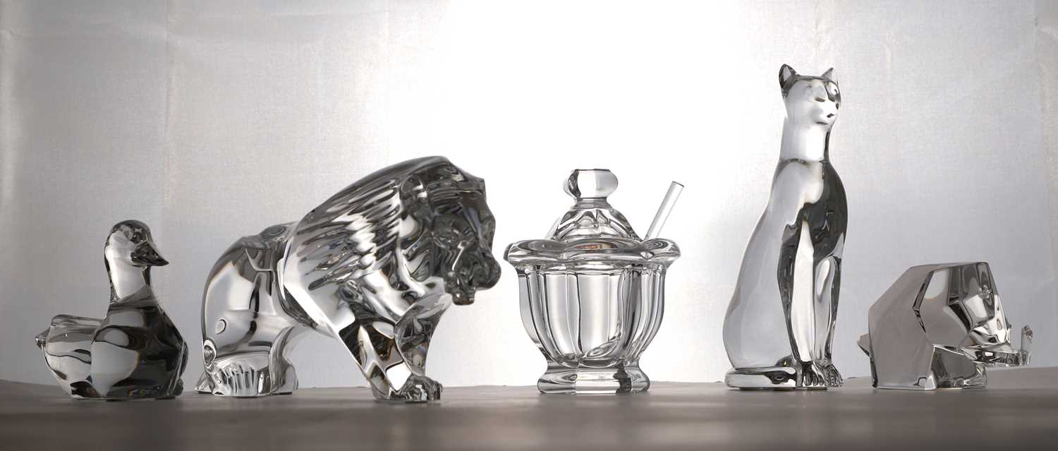 Lot 195 - A collection of Baccarat glass items