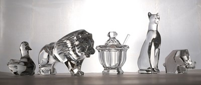 Lot 195 - A collection of Baccarat glass items