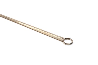Lot 19 - A George III silver meat skewer