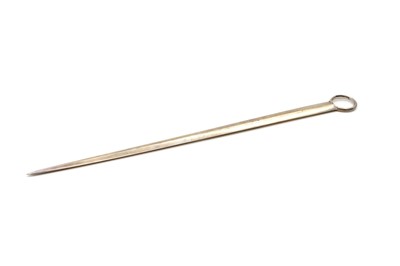 Lot 19 - A George III silver meat skewer