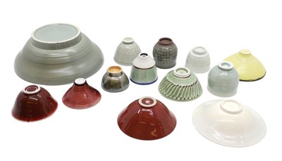 Lot 146 - A Susie Cooper bowl