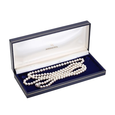 Lot 216 - A single row uniform cultured pearl necklace, with a Mikimoto certificate