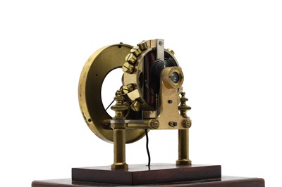 Lot 208 - A Eureka electric mahogany mantel clock