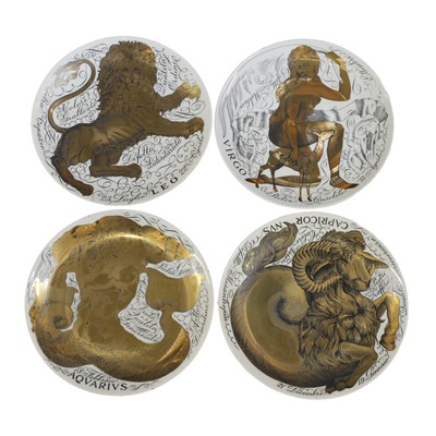 Lot 286 - A set of four 'Gli Influssi Astrali' plates