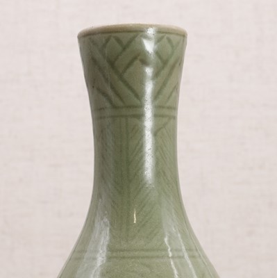 Lot 24 - A Chinese reticulated Longquan yuhuchun vase