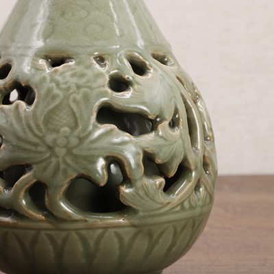 Lot 24 - A Chinese reticulated Longquan yuhuchun vase