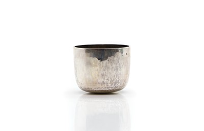 Lot 32 - A Victorian silver tumbler cup