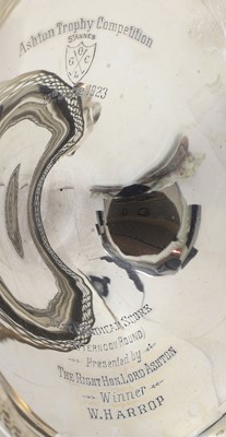 Lot 8 - A silver presentation pedestal bowl