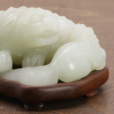 Lot 112 - A Chinese jade carving