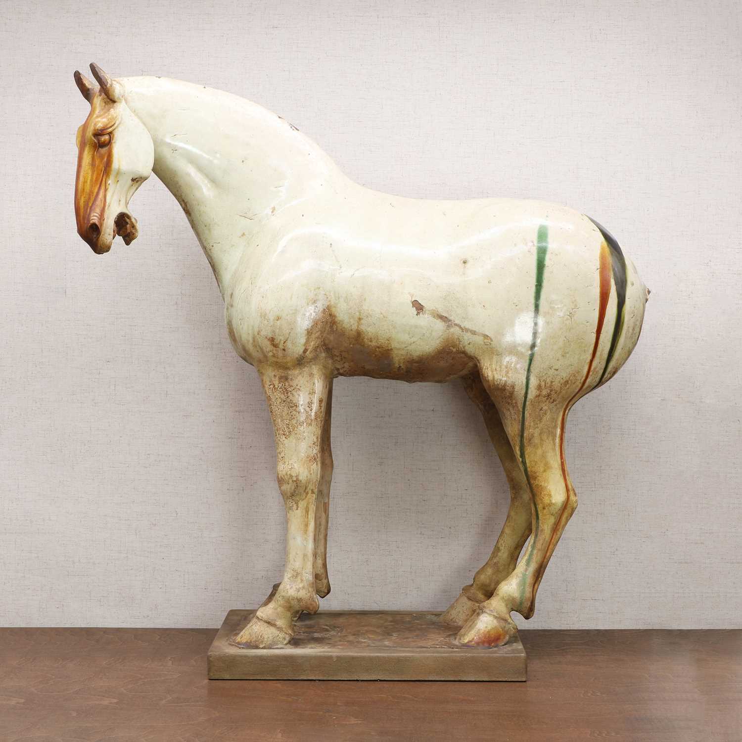 Lot 8 - A Chinese sancai-glazed pottery horse