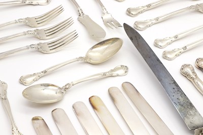 Lot 29 - A Gorham Sterling silver 'Chantilly' pattern flatware service