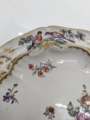 Lot 131 - A pair of Chelsea Derby porcelain plates