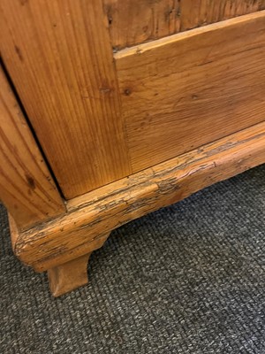Lot 81 - A pair of pitch pine bedside cabinets