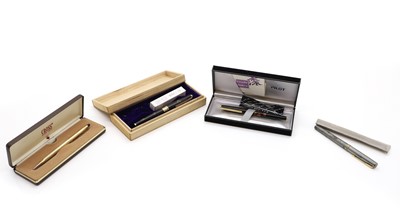 Lot 239 - A group of three fountain pens