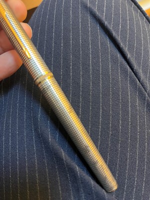 Lot 239 - A group of three fountain pens