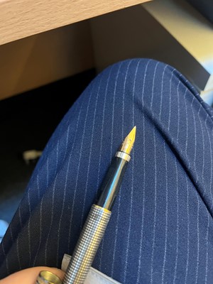Lot 239 - A group of three fountain pens