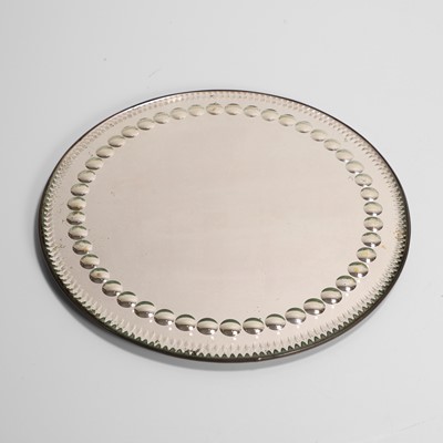 Lot 34 - A sorcerer's mirror
