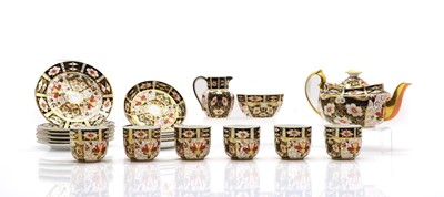 Lot 200 - A Royal Crown Derby porcelain tea service