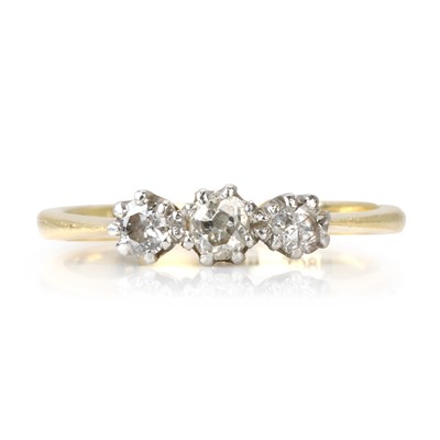 Lot 54 - A three stone diamond ring