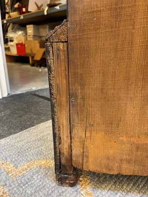 Lot 345 - A William and Mary walnut and marquetry longcase clock by Joseph Windmills of London