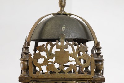 Lot 290 - A brass lantern clock