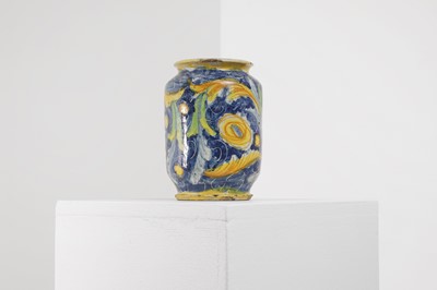 Lot 231 - A maiolica albarello