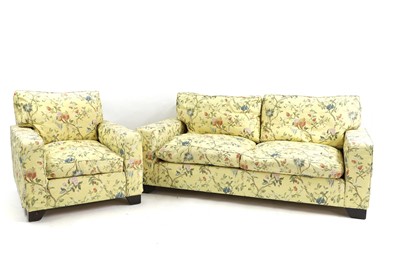 Lot 510 - A settee and matching armchair