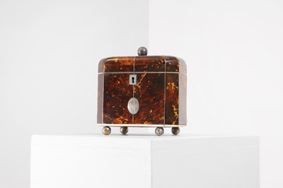 Lot 224 - A George III tortoiseshell tea caddy