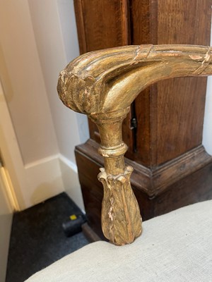 Lot 193 - A giltwood window seat