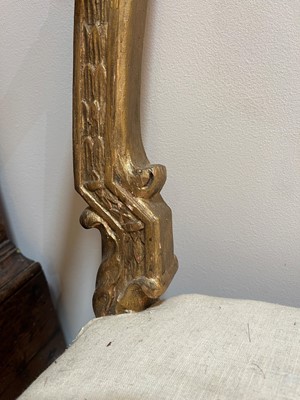 Lot 193 - A giltwood window seat