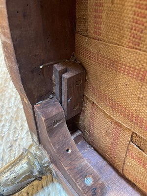 Lot 193 - A giltwood window seat