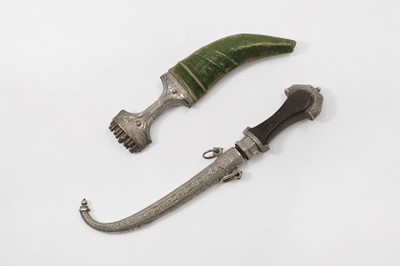 Lot 216 - A koummya dagger