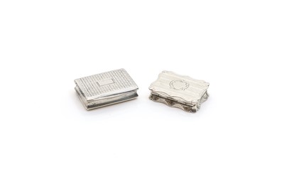 Lot 95 - A George III silver vinaigrette