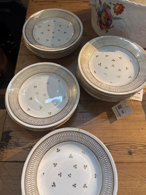 Lot 106 - Twenty-two Regency Derby porcelain dessert plates