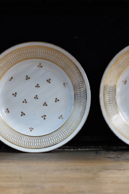 Lot 106 - Twenty-two Regency Derby porcelain dessert plates