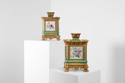 Lot 151 - A pair of Jacob Petit porcelain potpourri jars and covers