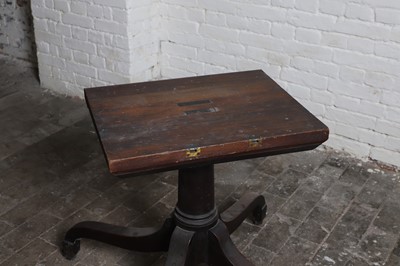Lot 136 - A George III mahogany table pedestal
