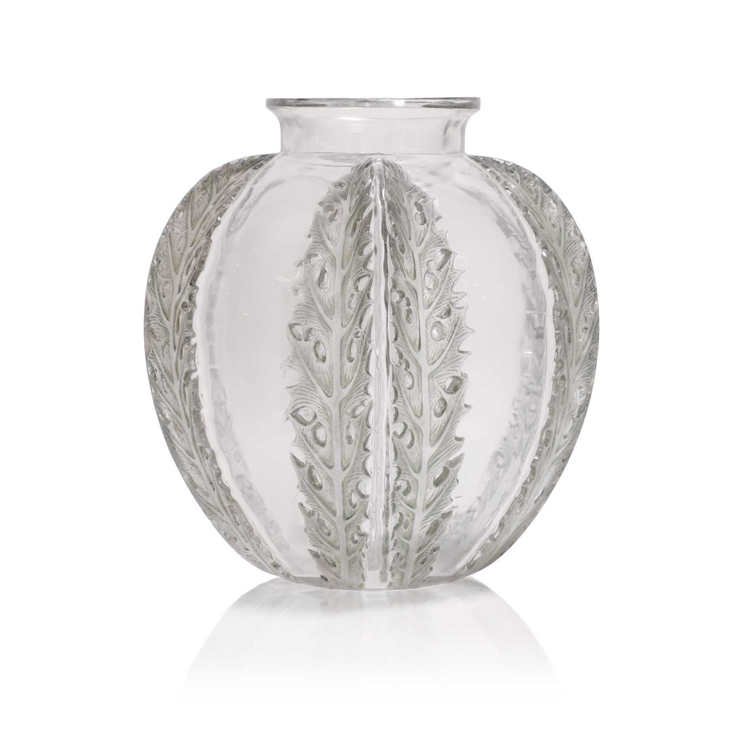 Lot 184 - René Lalique (French, 1860-1945)