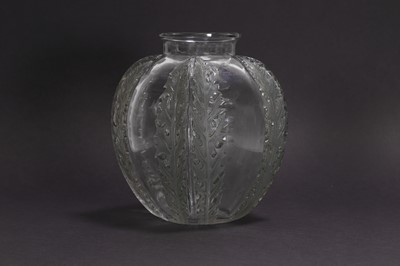Lot 184 - René Lalique (French, 1860-1945)